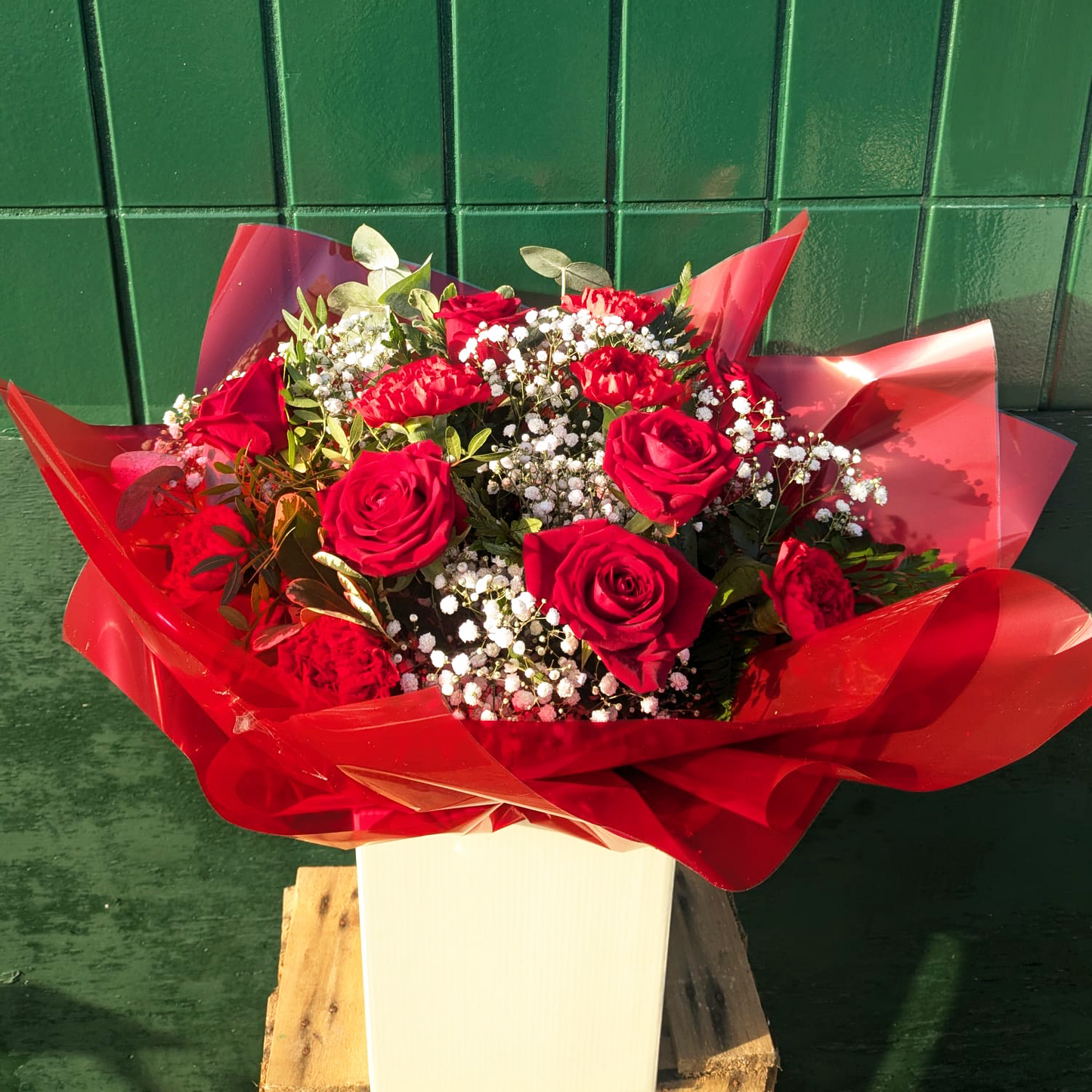 6 Red Rose & 6 Red Carnation Gift Box